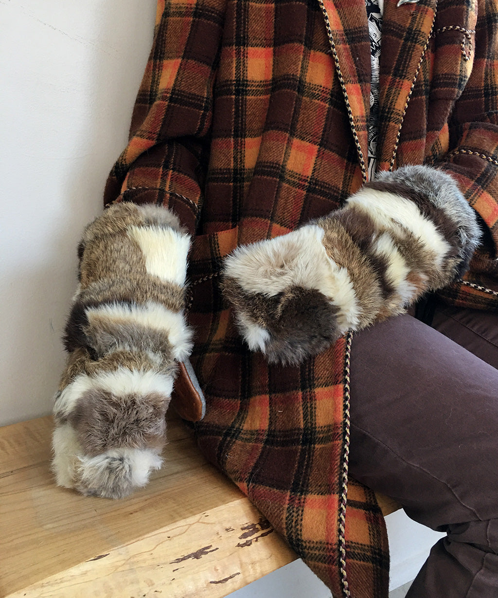 Women's Medium Eco-Friendly Real Fur Mittens - Rabbit Fur Multicolor