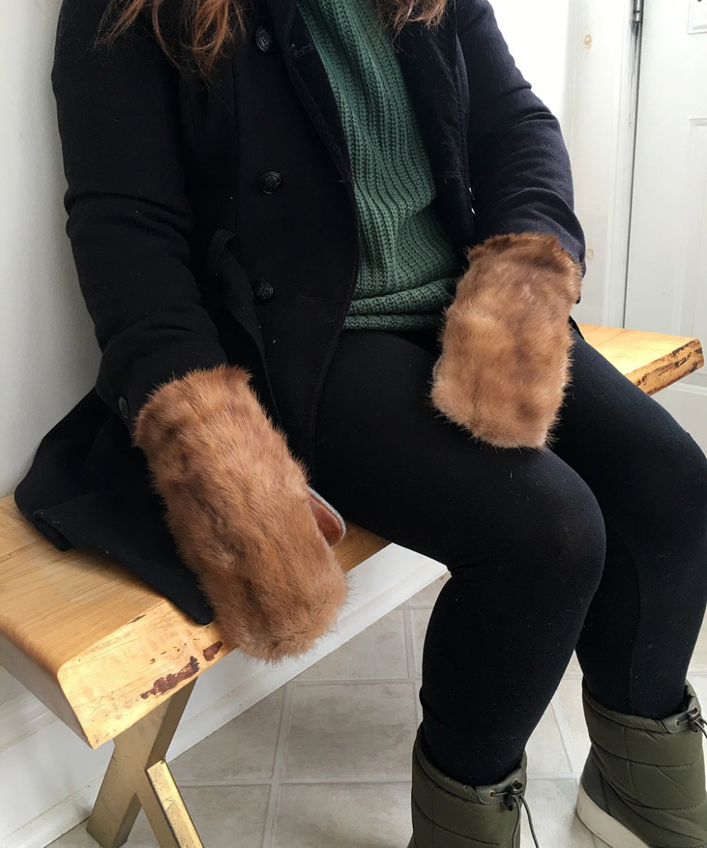 Women's Medium Real Fur Mittens - Autumn Haze Brown Mink - Muffle - Up!