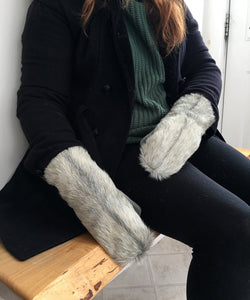 Women's Medium Real Fur Mittens - Light Gray Broadtail Sheep - Muffle - Up!