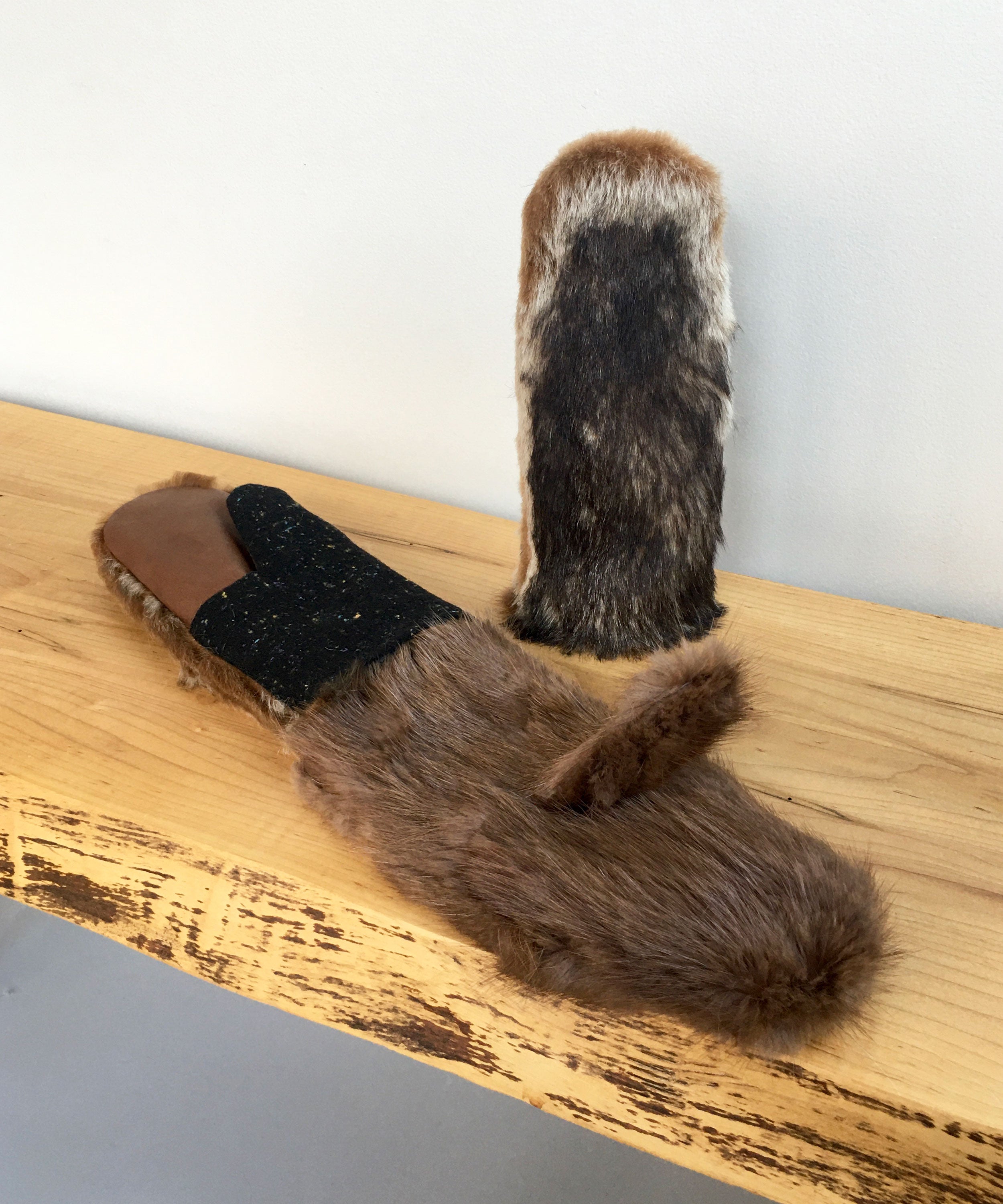 real fur mittens canada, women's fur lined gloves mittens sheepskin mitts for arctic weather, eco friendly made from vintage fur coats. what should i do with my fur coat? muskrat fur mitten with sheepskin leather and wool