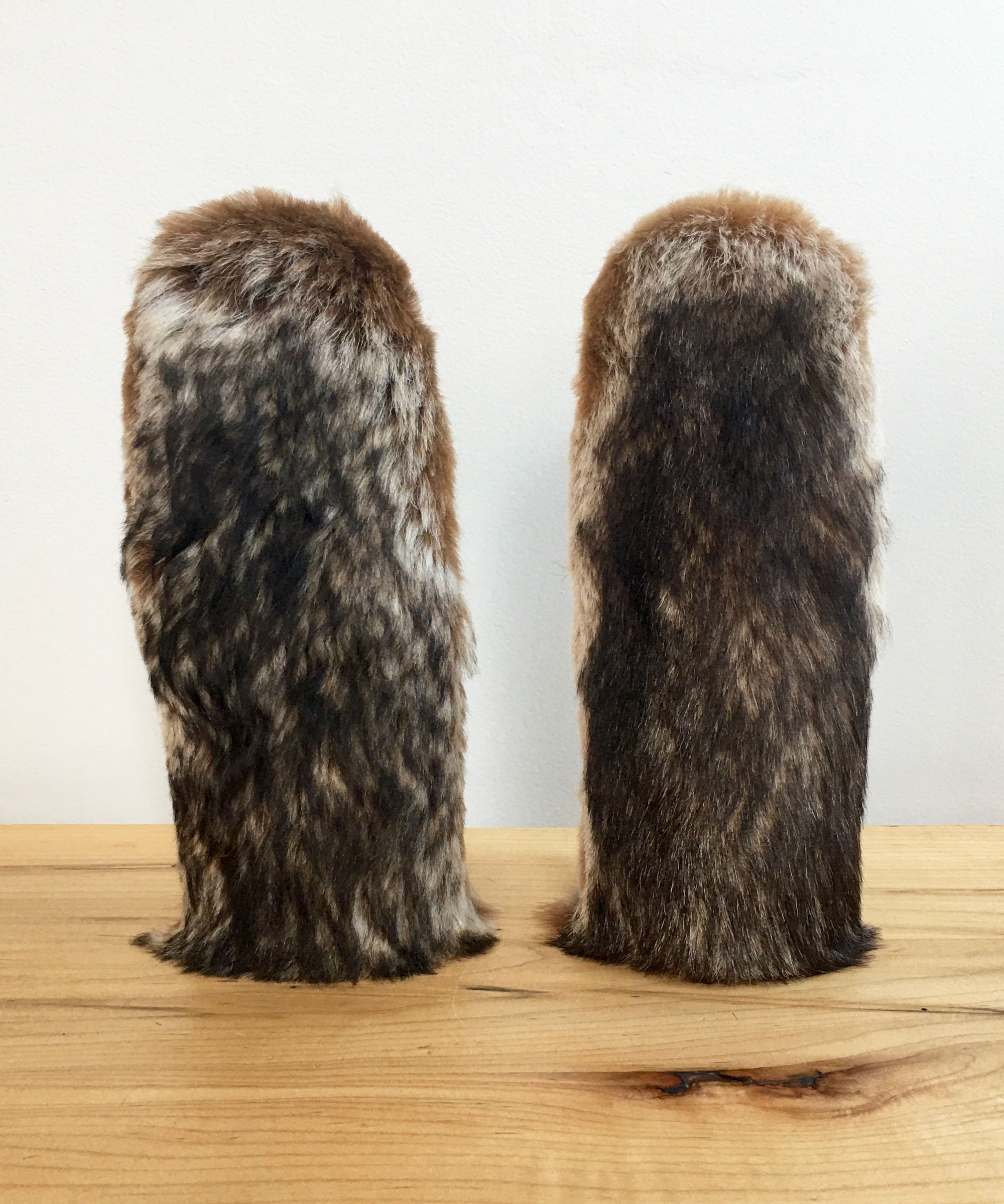 genuine sheepskin mitts, real fur mittens gloves with fur lining made from recycled fur coats. stylish fur mittens women, brown sheepskin mitten with fur lining for -40 weather